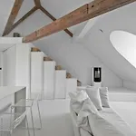 Entrance Apartment *