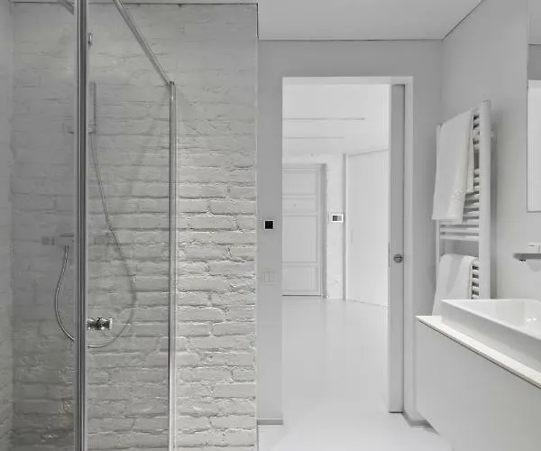 Entrance Апартаменты *